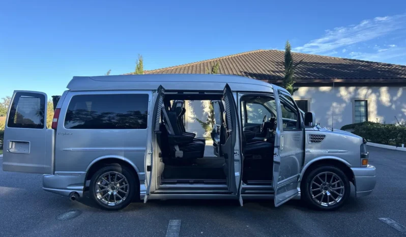 
								2013 Chevrolet Express Explorer Limited SE Conversion Van full									