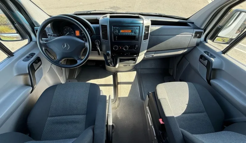 
								2013 Mercedes-Benz Sprinter 2500 full									
