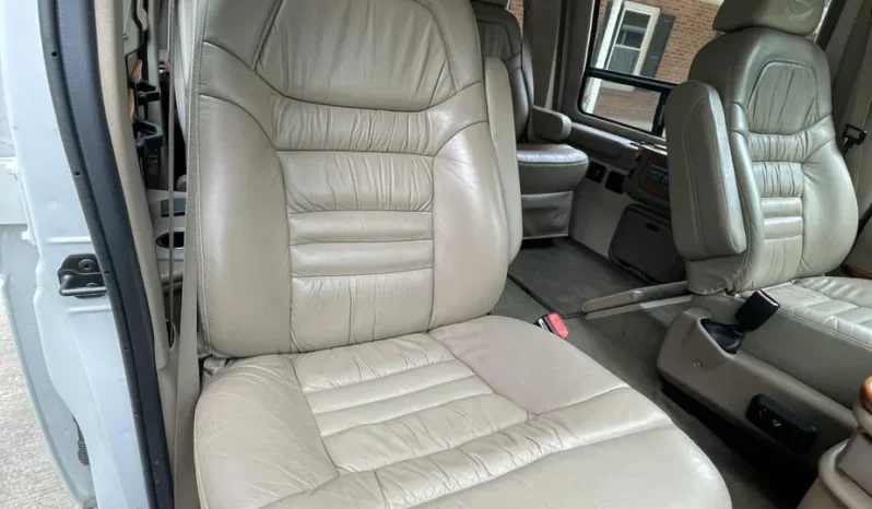 
								1999 Ford Econoline E-150 Sherrod Conversion Van full									