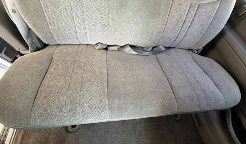 
								2000 Chevrolet Astro AWD full									