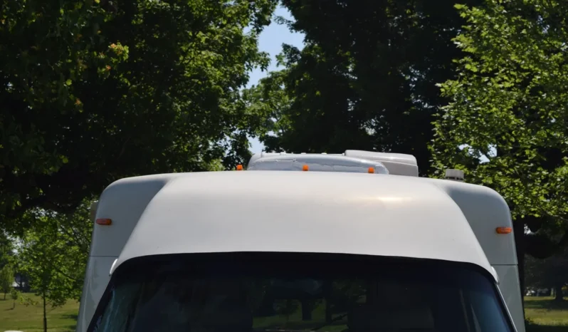 
								2001 Winnebago Rialta Volkswagen EuroVan full									