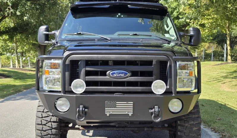 
								2013 Ford E-350 Quigley 4×4 Conversion full									