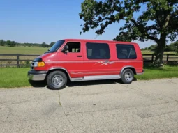 
										2001 Dodge Ram 1500 DMC Conversion Van full									