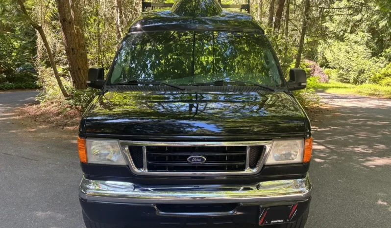 
								2007 Ford E-250 Super Duty Luxury Conversion Van full									