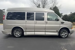 
										2008 GMC Savana 1500 AWD Conversion Van full									