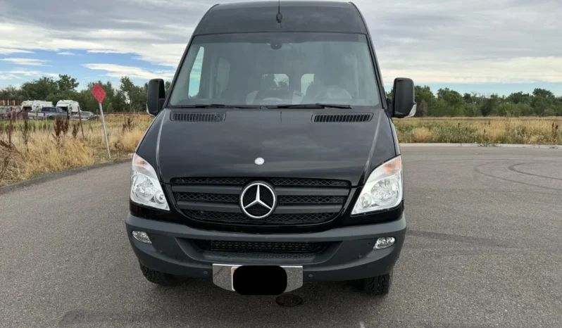 
								2010 Mercedes-Benz Sprinter 2500 Cargo Van full									