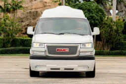 
										2013 GMC Savana G2500 Explorer Conversion Van full									