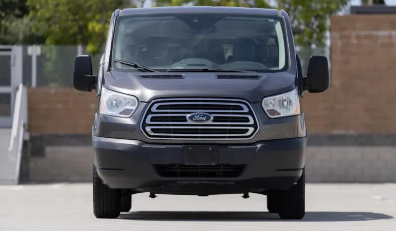 
								2016 Ford Transit 350 XLT 15-Passenger Wagon full									