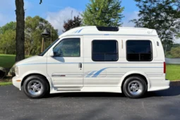 
										1995 GMC Safari AWD Conversion Van full									