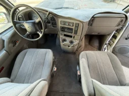 
										2000 Chevrolet Astro AWD full									