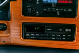 
										1994 Ford E-150 Econoline Starcraft Conversion Van full									