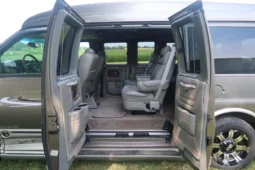 
										2004 GMC Savana 1500 Explorer Limited S Conversion Van full									