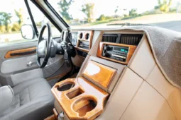 
										1995 Chevrolet G20 Conversion Van full									