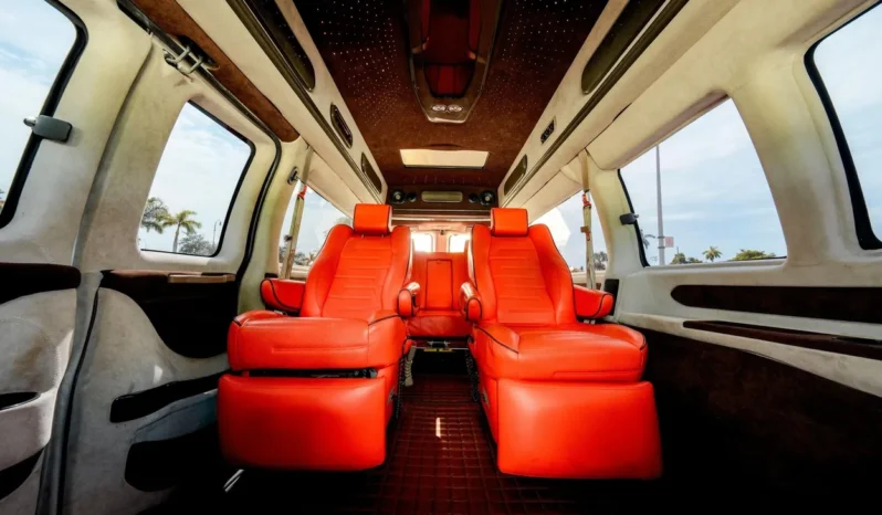 
								2013 GMC Savana G2500 Explorer Conversion Van full									