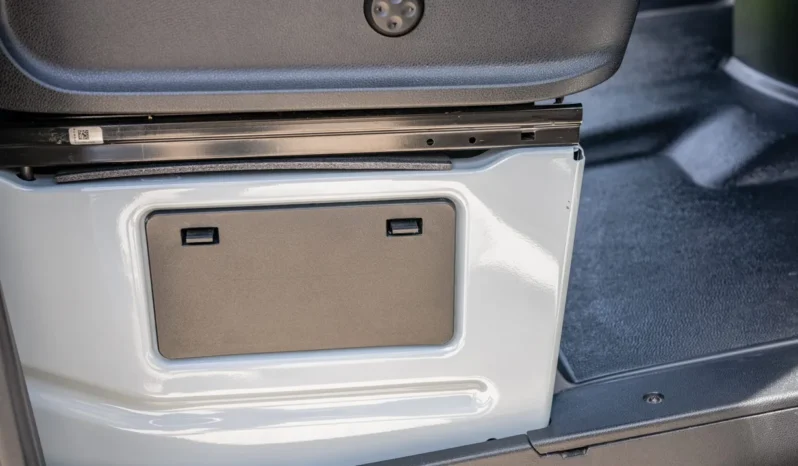 
								2023 Mercedes-Benz Sprinter 2500 Cargo Van full									