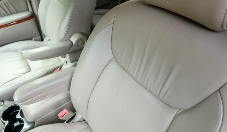 
								2004 Toyota Sienna XLE full									
