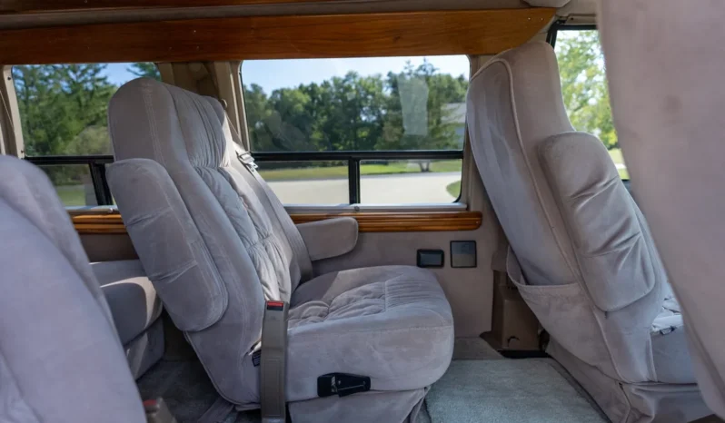 
								1994 Chevrolet Astro EXT Conversion Van full									