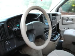 
										2003 GMC Savana G1500 Regency Conversion Van full									