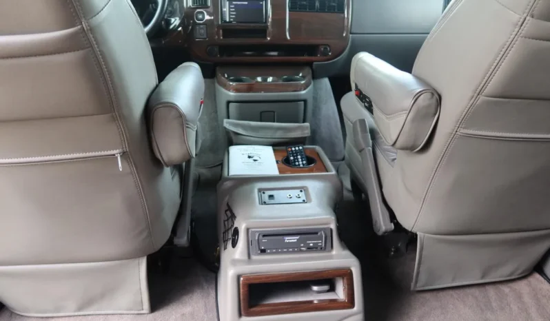 
								2004 GMC Savana 1500 Explorer Limited S Conversion Van full									