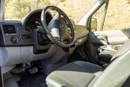 
										2018 Mercedes-Benz Sprinter Sportsmobile Camper full									
