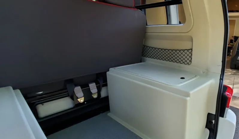 
								2002 Volkswagen Eurovan Camper full									