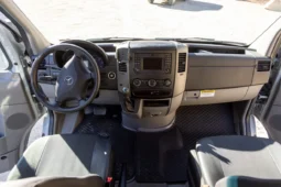 
										2018 Mercedes-Benz Sprinter Sportsmobile Camper full									