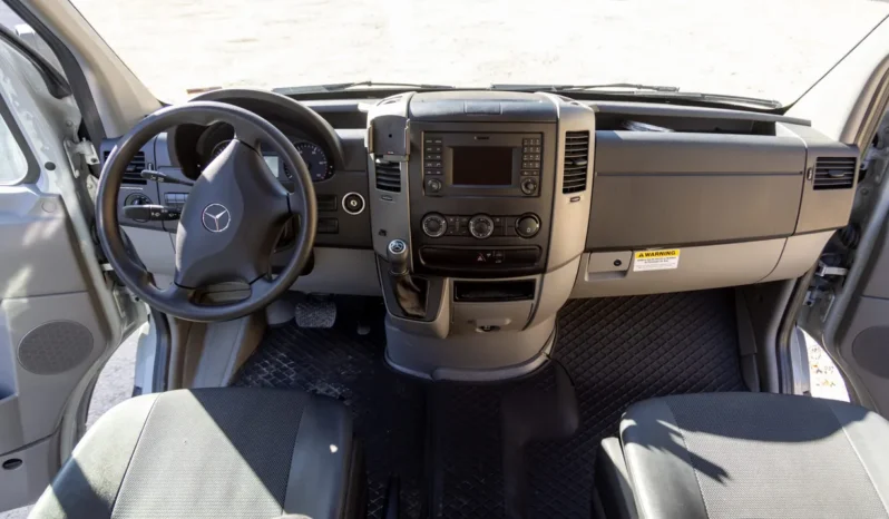 
								2018 Mercedes-Benz Sprinter Sportsmobile Camper full									