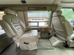 
										1999 Ford Econoline E-150 Sherrod Conversion Van full									