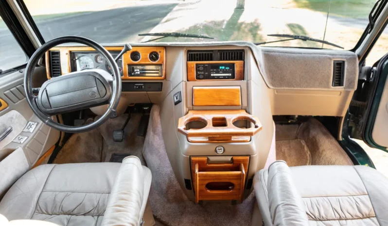 
								1995 Chevrolet G20 Conversion Van full									