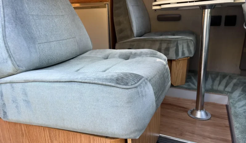 
								1996 Roadtrek 190 Versatile B3500  full									