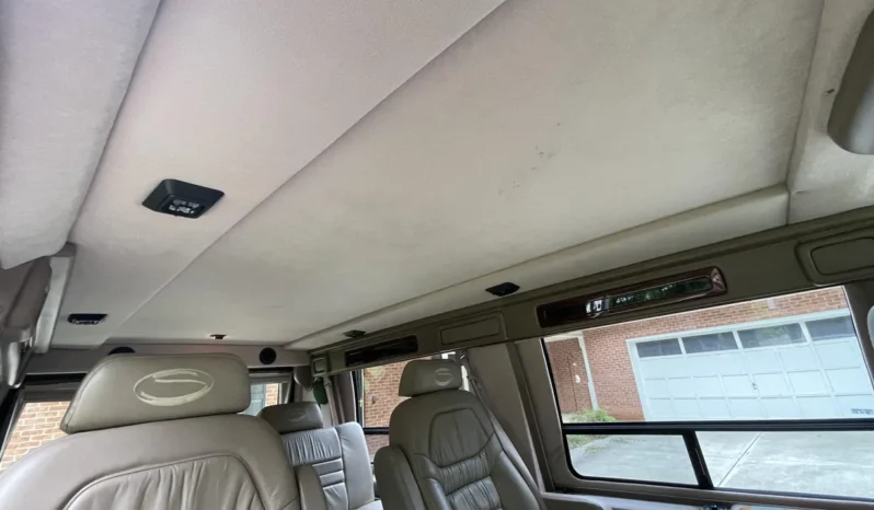 
								1999 Ford Econoline E-150 Sherrod Conversion Van full									