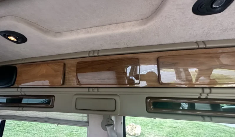 
								2002 Chevrolet Express G1500 Sherrod Conversion Van full									