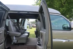 
										2004 GMC Savana 1500 Explorer Limited S Conversion Van full									
