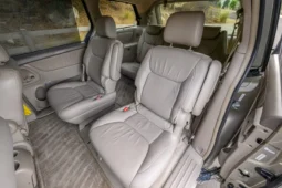 
										2004 Toyota Sienna XLE full									