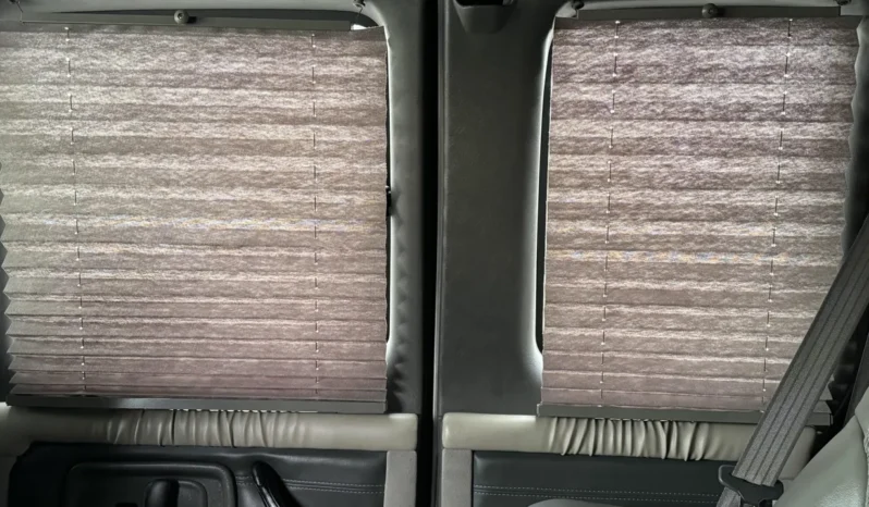 
								2006 Chevrolet Express Southern Comfort Conversion Van full									