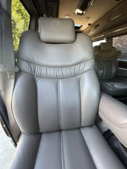 
										2007 Chevrolet Express Explorer Limited SE Conversion Van full									
