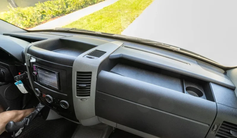 
								2012 Mercedes-Benz Sprinter 2500 Executive Coach full									