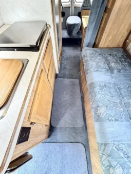 
										1995 Chevrolet G30 RV Conversion by Coachmen Vans full									