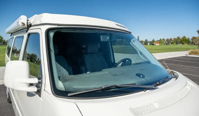 
								1997 Volkswagen EuroVan Winnebago Industries Camper full									