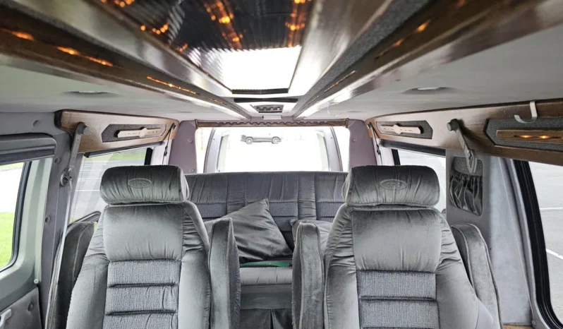 
								2001 Dodge Ram 1500 DMC Conversion Van full									
