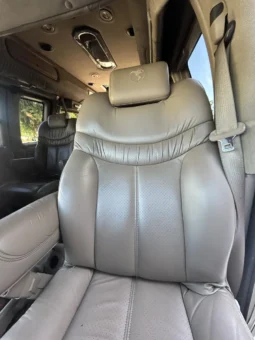 
										2007 Chevrolet Express Explorer Limited SE Conversion Van full									