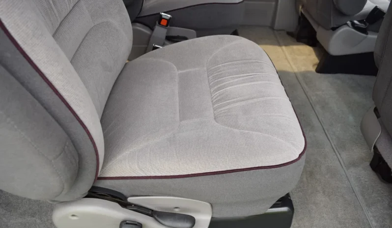 
								1997 Ford E-350 Club Wagon Chateau 7.3L Power Stroke full									
