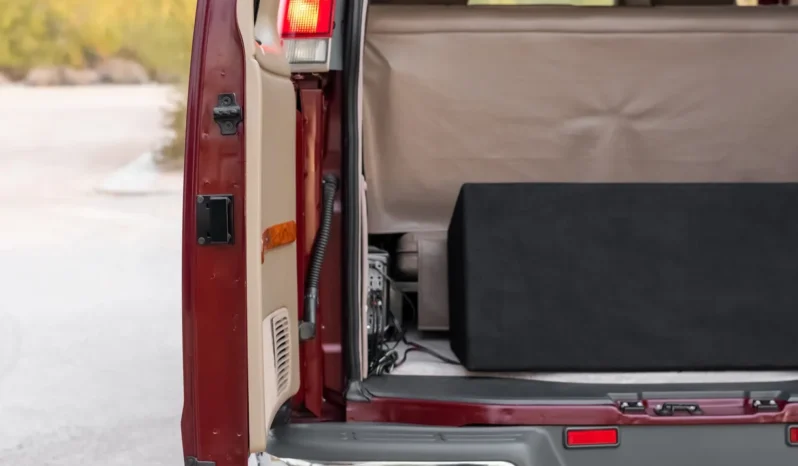 
								1998 Chevrolet Express Rocky Ridge Conversion Van full									