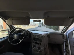
										2000 Chevrolet Astro AWD full									