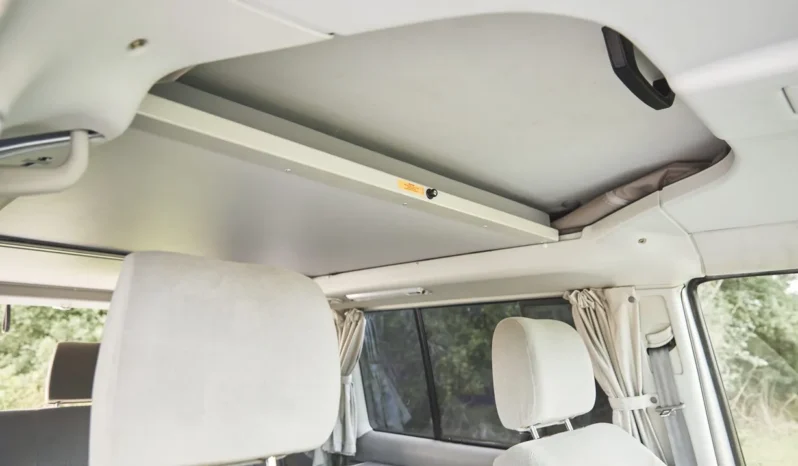 
								2002 Volkswagen EuroVan Westfalia MV Weekender Pop-top Camper full									