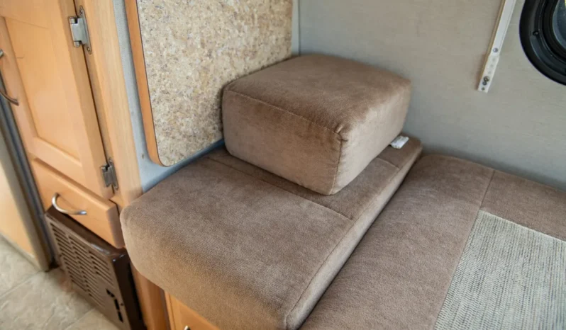 
								2006 Pleasure-Way Lexor-TS Motorhome full									