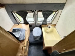 
										1995 Chevrolet G30 RV Conversion by Coachmen Vans full									