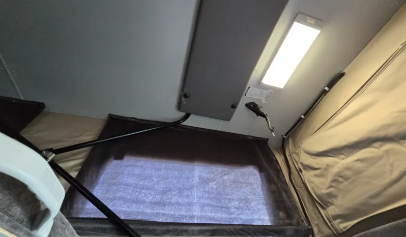 
								2013 Ford E-350 Quigley 4×4 Conversion full									
