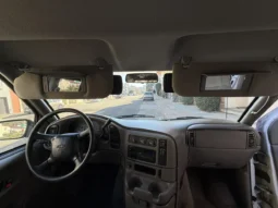 
										2000 Chevrolet Astro AWD full									
