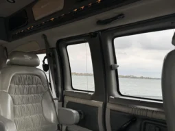 
										2006 Chevrolet Express Southern Comfort Conversion Van full									